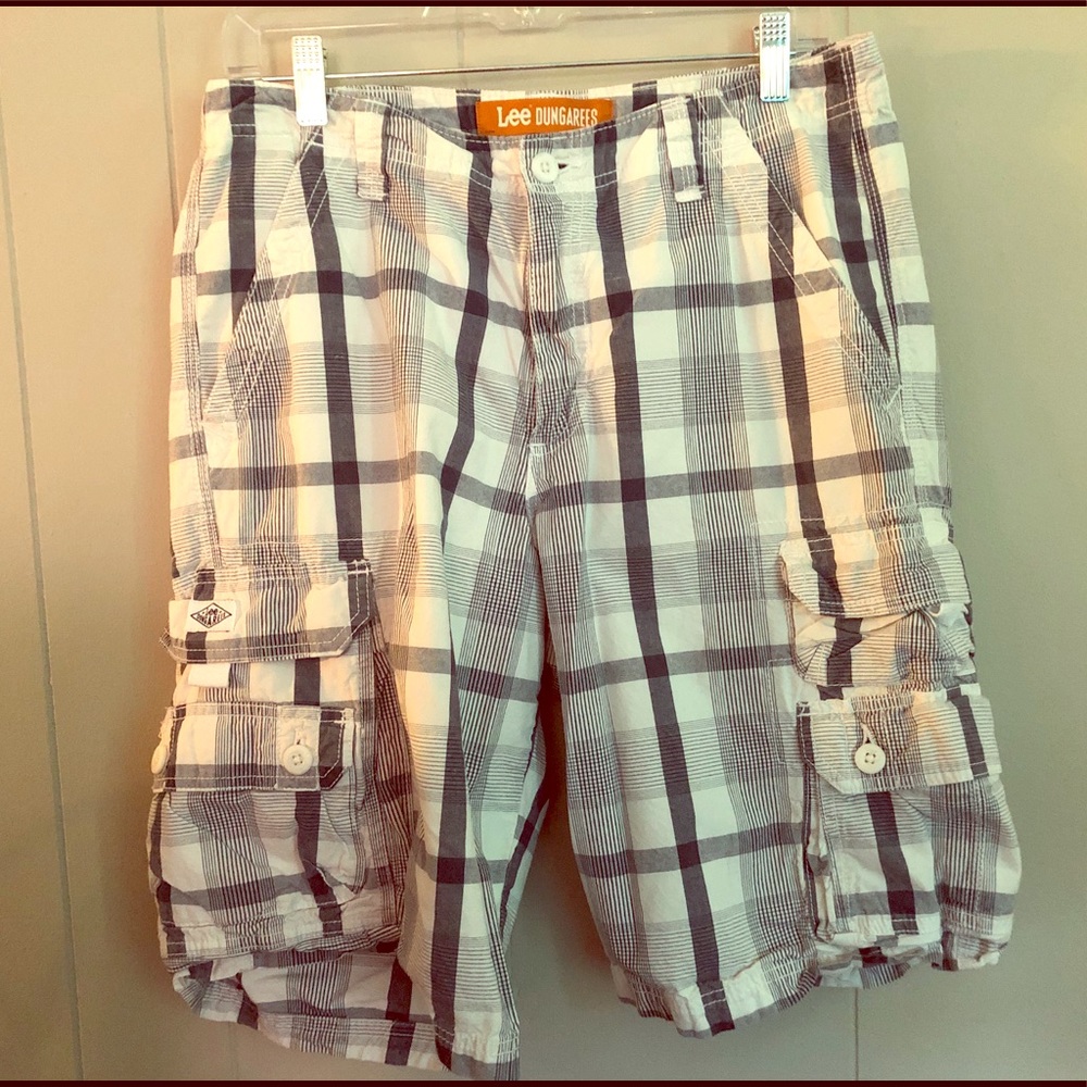 Men’s cargo shorts